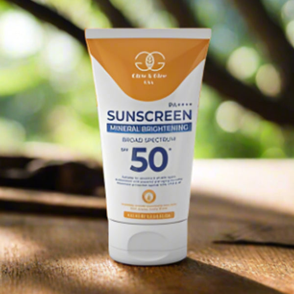 Glow & Glee Sunscreen Mineral Brightening Broad Spectrum SPF 50+ 100Ml - Well Pakistan